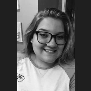 Meet your Posher, Abbie